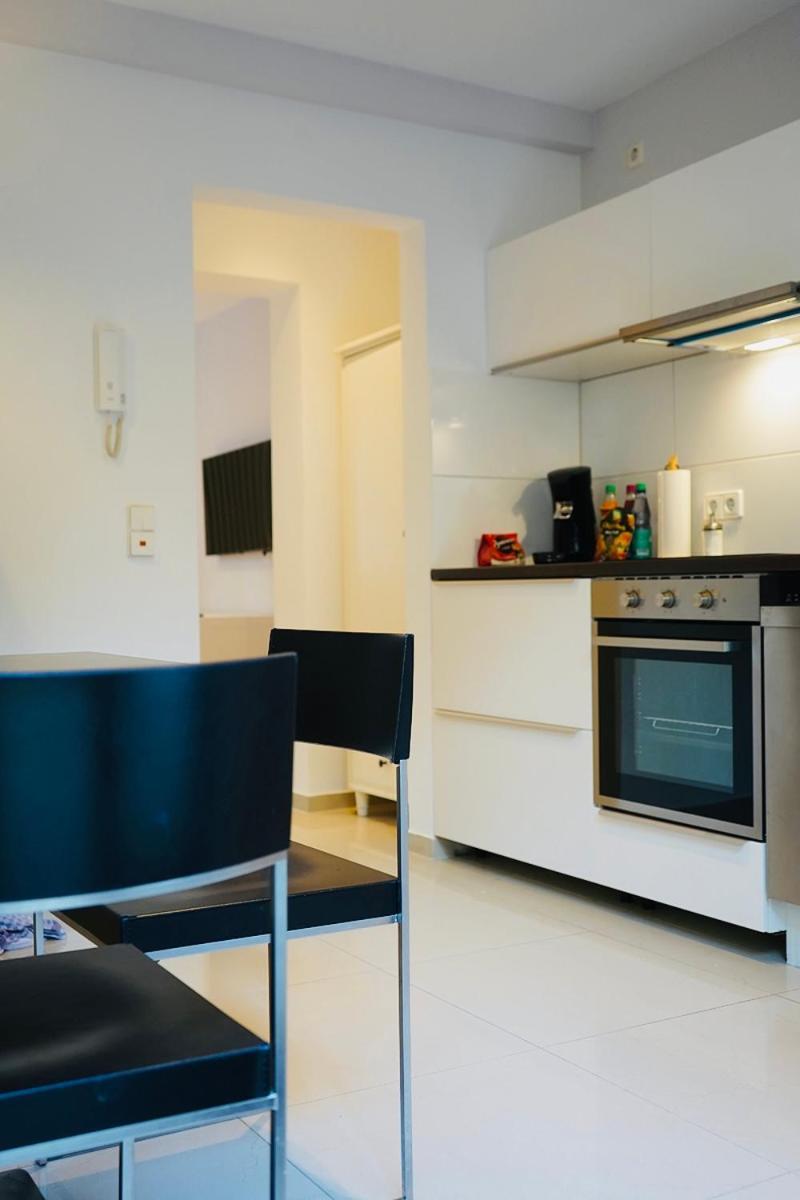 Haus Im Gruenen Fuer 6 Personen-3 Schlafzimmer- 3 Baedern -Waschmaschine-Grosse Terrasse- Vollausgestattete Kueche Вольфсбург Экстерьер фото