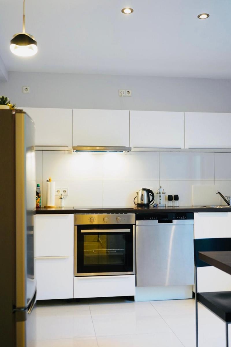 Haus Im Gruenen Fuer 6 Personen-3 Schlafzimmer- 3 Baedern -Waschmaschine-Grosse Terrasse- Vollausgestattete Kueche Вольфсбург Экстерьер фото